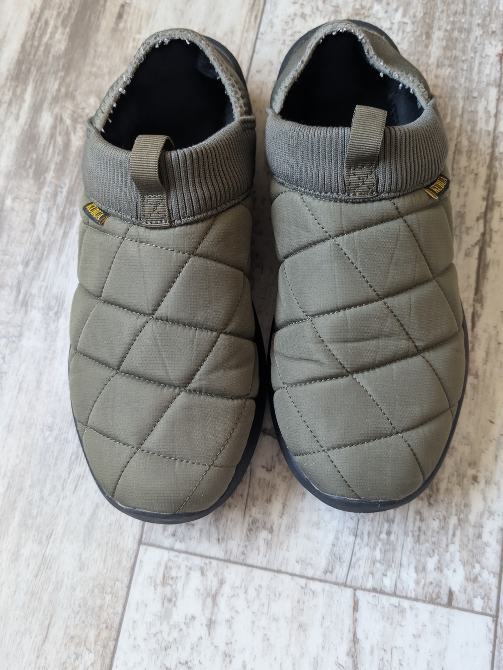 Amazon Essentials Quilted Slip-On Loafers in Olive